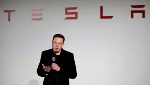 Tesla schreibt ersten Gewinn seit zwei Jahren