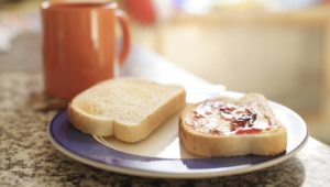 Gründe bisher nicht benennbar: Tägliches Frühstück senkt Diabetes-Risiko