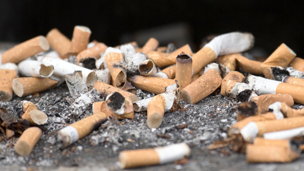 Tabakindustrie soll für Zigaretten-Entsorgung zahlen