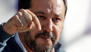 Salvini: Sea-Watch-Migranten sollen nach Deutschland oder Holland