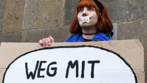 Werbeverbot für Abtreibungen: Bundestag beschließt Reform für Paragraf 219a
