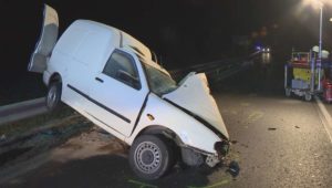 VW-Fahrer tot nach Unfall auf Bundesstraße – Fund in Auto lässt Polizei rätseln