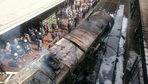 Schweres Zugunglück im Hauptbahnhof in Kairo: Mindestens 20 Tote