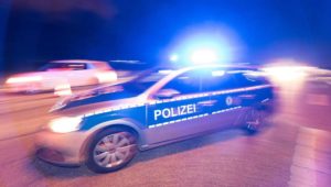Pärchen-Streit eskaliert – plötzlich sind drei Polizisten verletzt