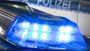 19-Jährige stirbt bei Frontalzusammenstoß auf Landstraße
