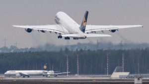 Schreck in der Luft: Lufthansa-A380 aus Frankfurt muss Flug nach Indien abbrechen