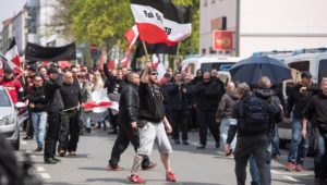 Deutschland: Jeder zweite Rechtsextremist ist gewaltorientiert – 12.700 Neonazis