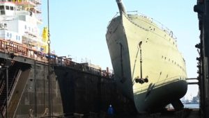 Nach drei Jahren hat die „Gorch Fock“ wieder Wasser unterm Kiel