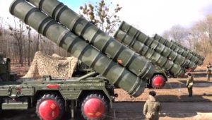 Nato warnt Ankara: Russische Raketenabwehr in Türkei angekommen